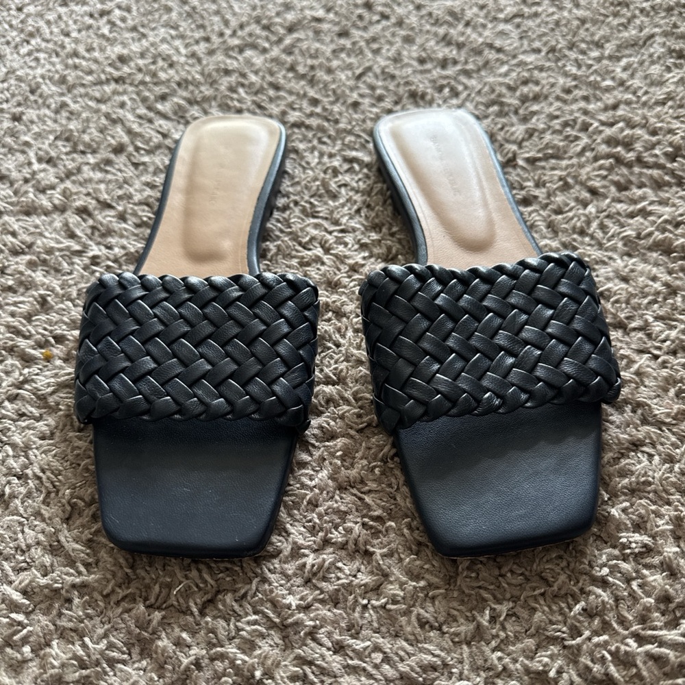 Banana Republic Black Minimalist Sandals